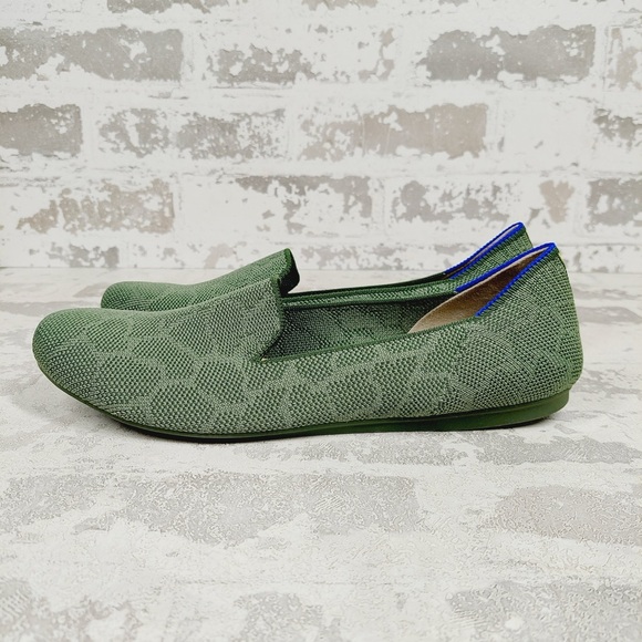 NEW Rothy's The Flat Safari Green Sage Giraffe Round Toe Slip On Loafers F794